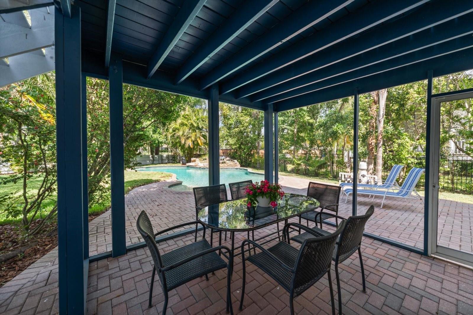 Listing photo id 32 for 236 Shore Drive