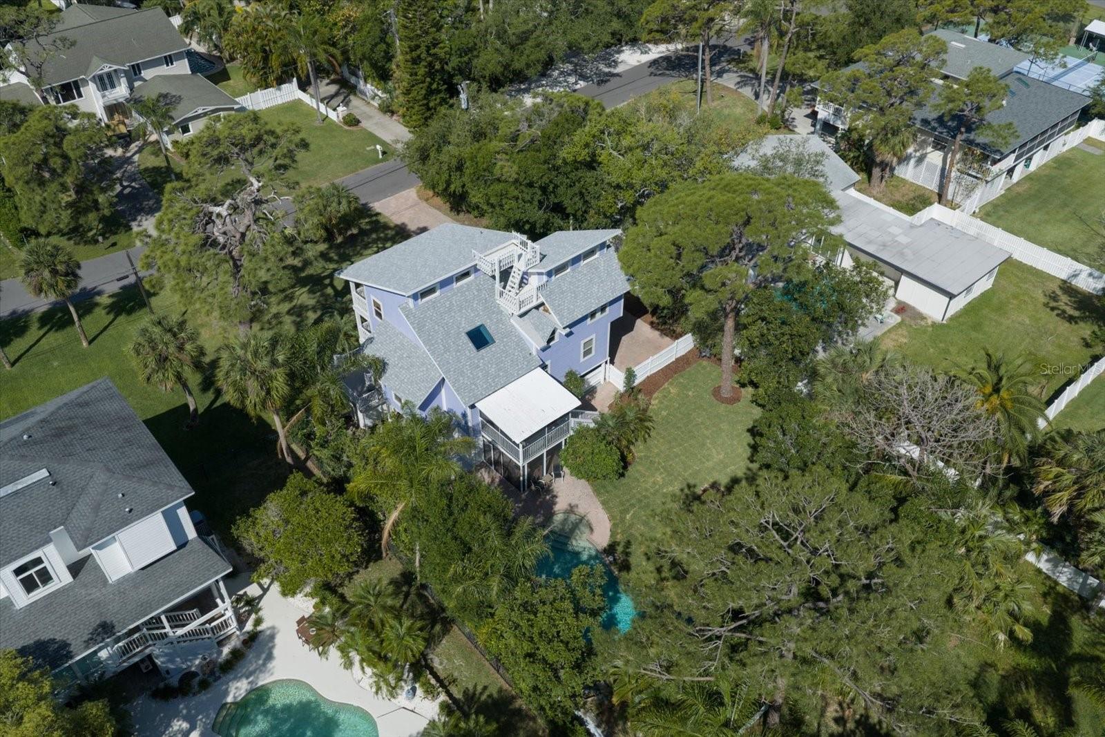 Listing photo id 41 for 236 Shore Drive