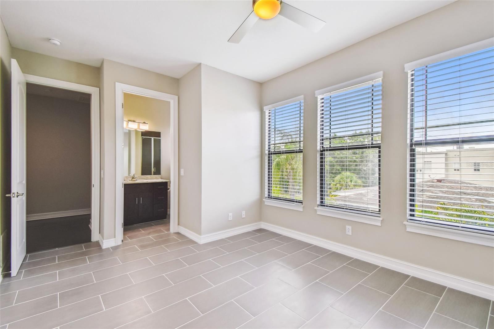 Image 24 of 34 For 622 Matanzas Avenue