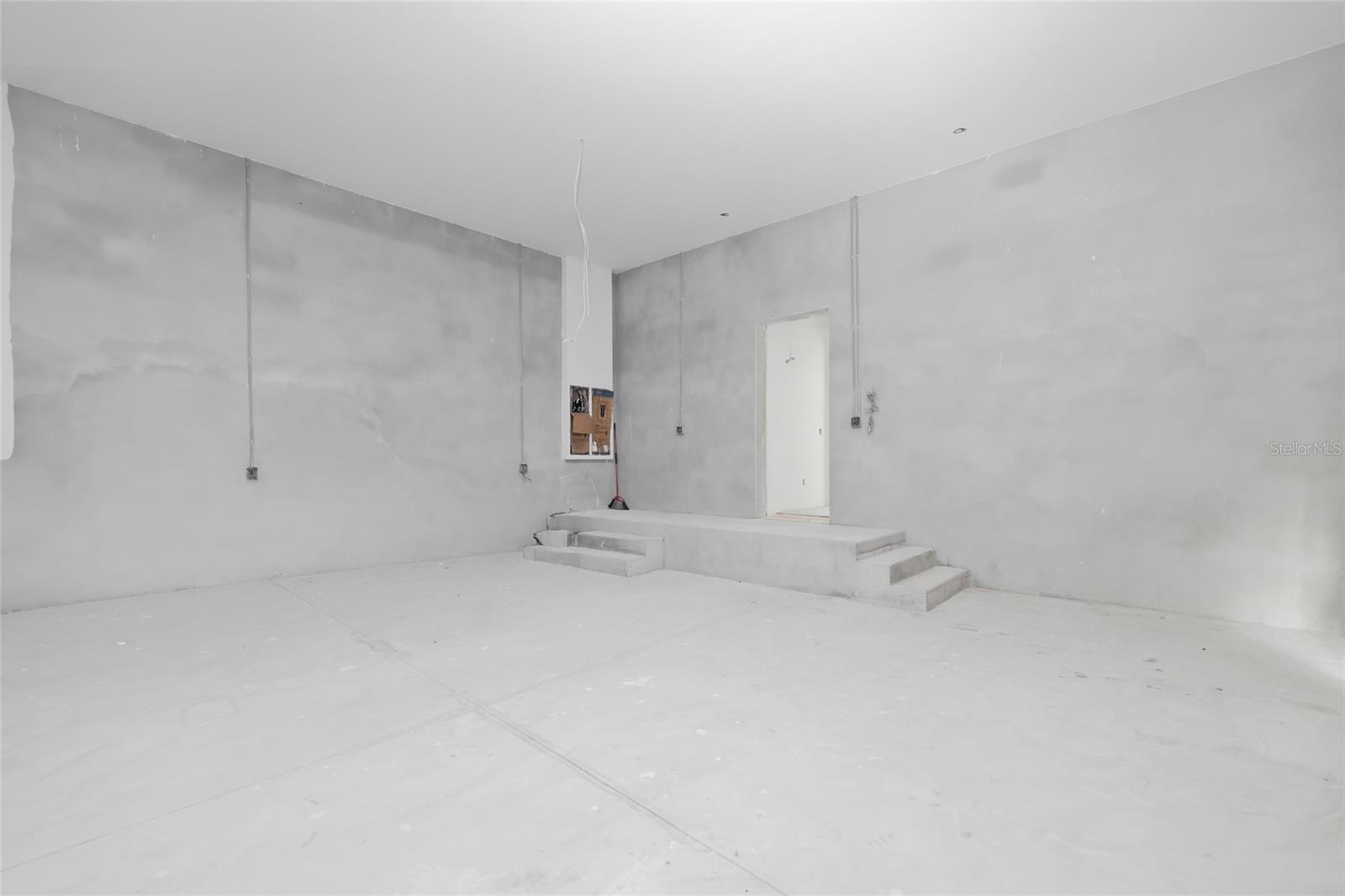 Listing photo id 36 for 12505 Stonelake Ranch Boulevard