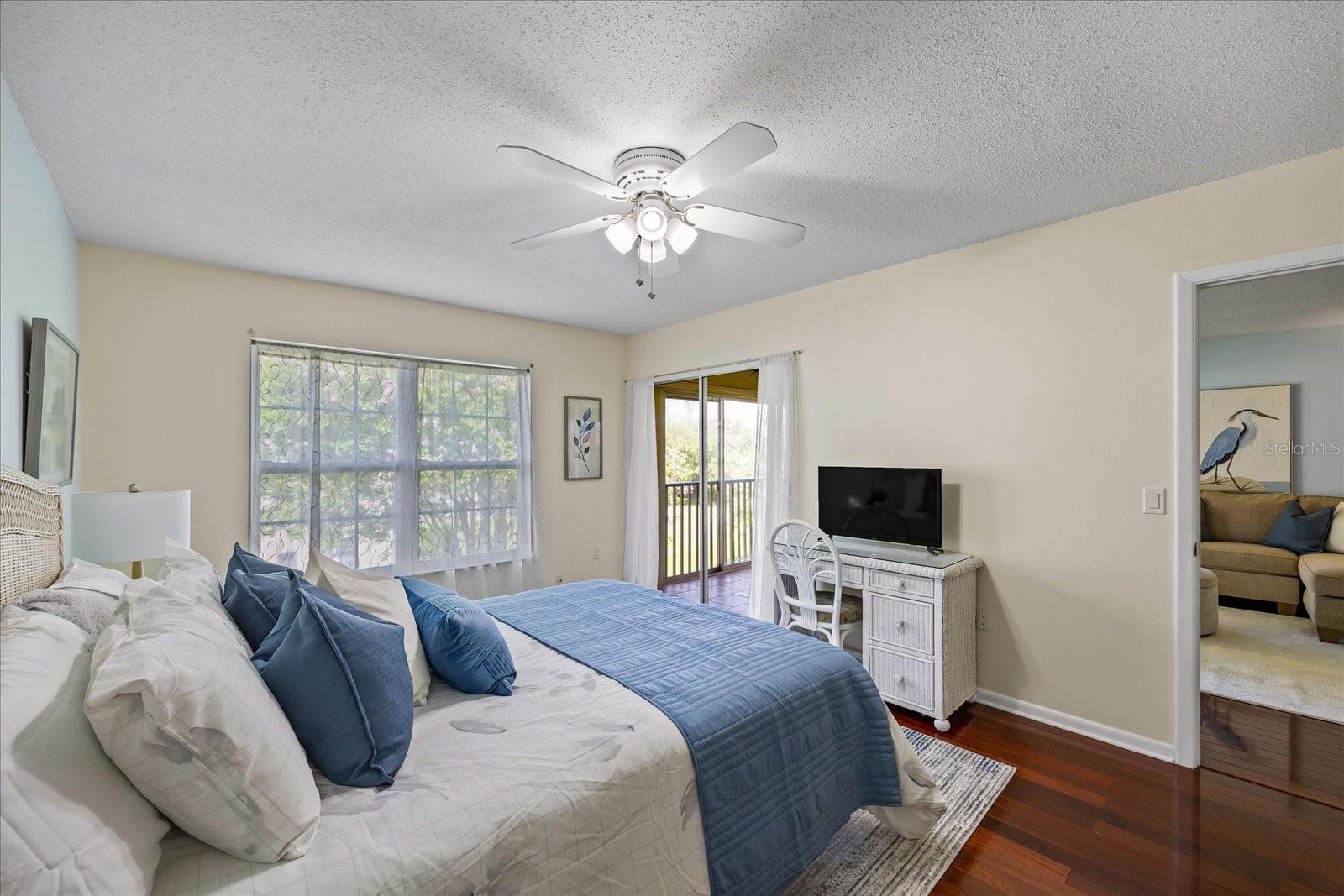 Image 20 of 65 For 10280 Imperial Point Drive W 21