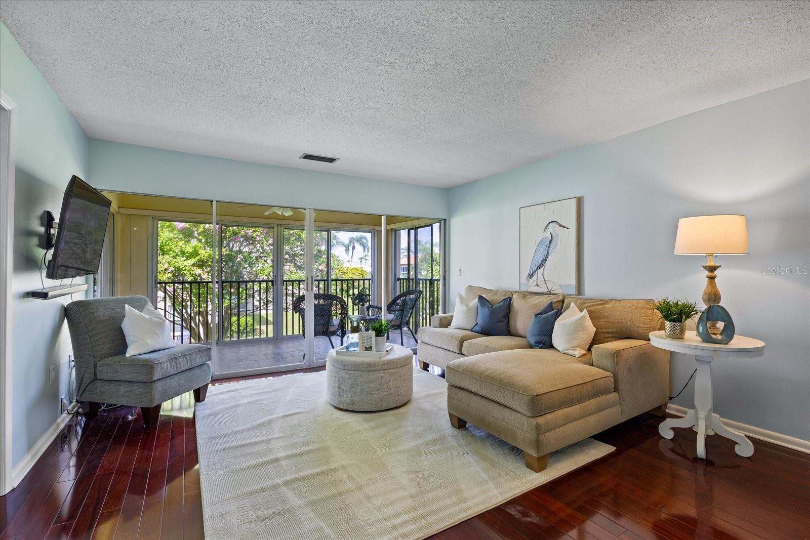 Image 5 of 65 For 10280 Imperial Point Drive W 21