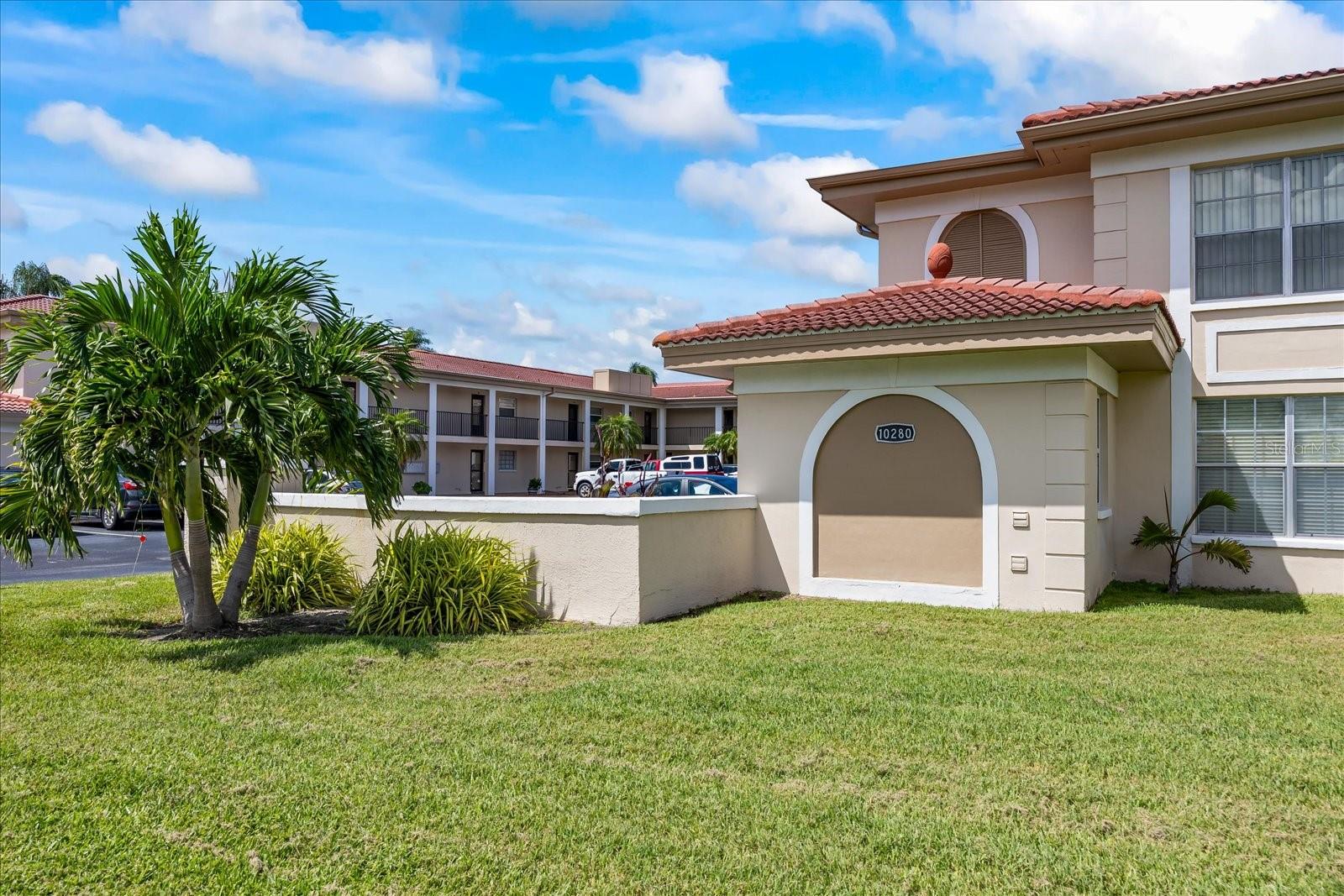 Image 59 of 65 For 10280 Imperial Point Drive W 21
