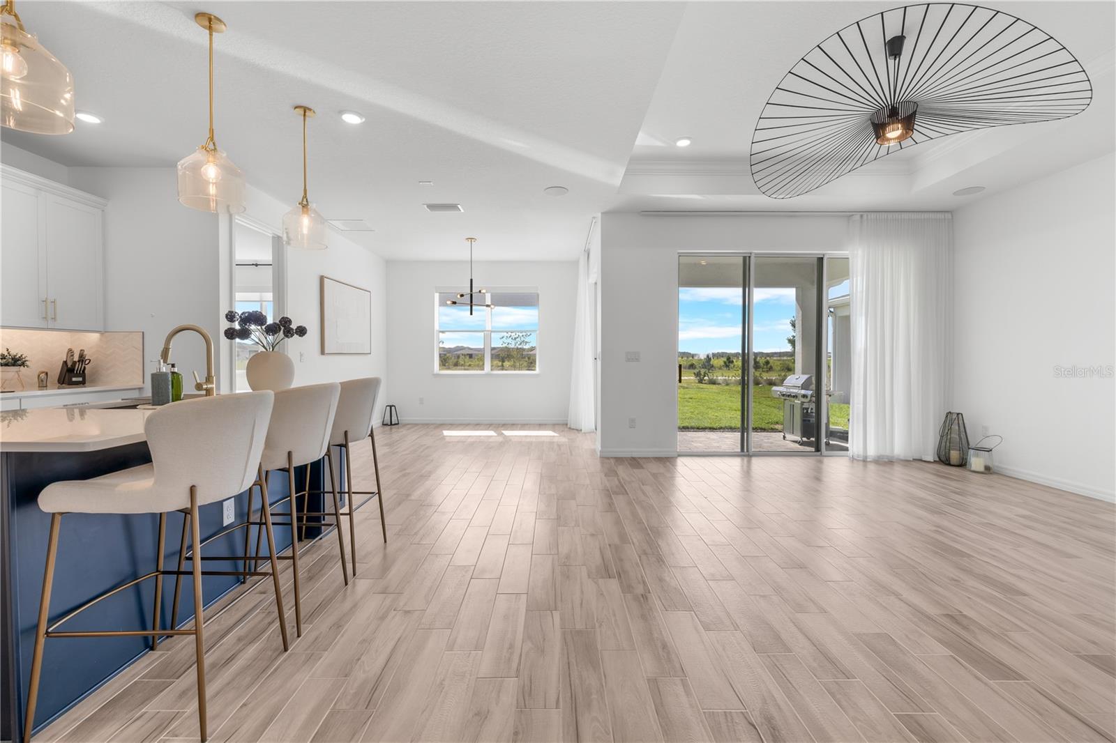 Listing photo id 20 for 6952 Rosy Sky Avenue