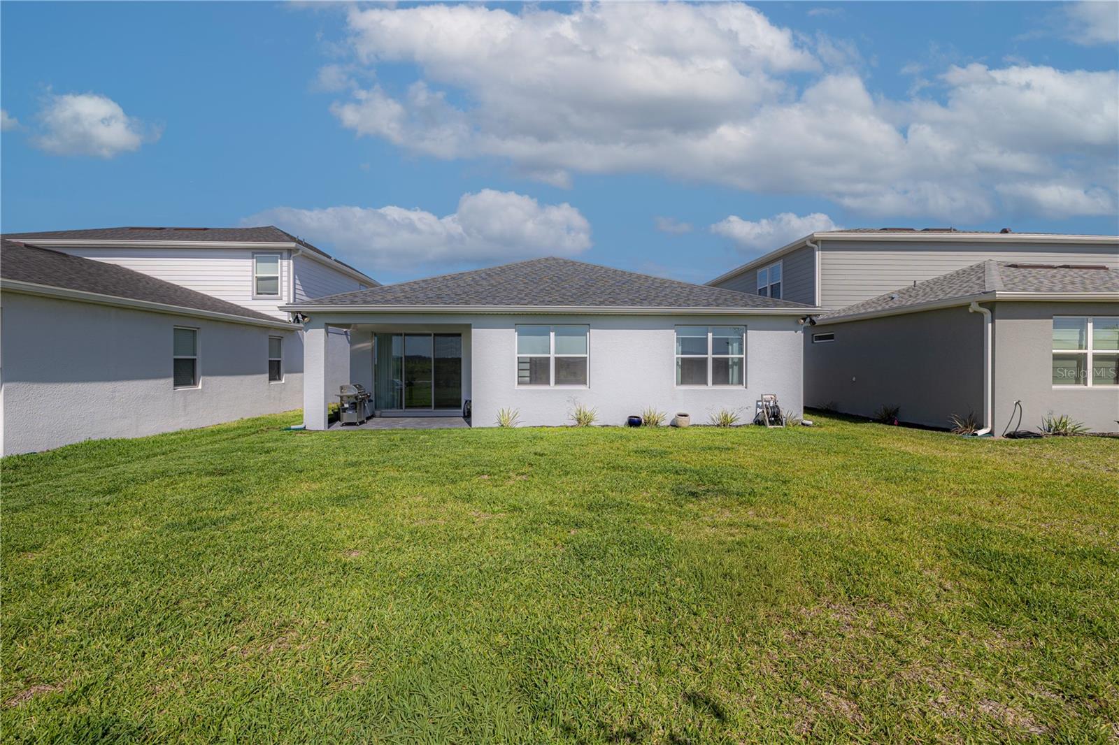 Listing photo id 33 for 6952 Rosy Sky Avenue