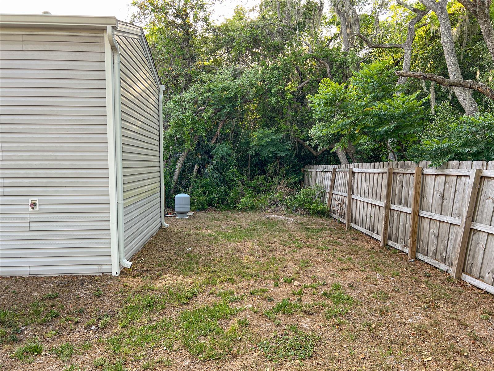 Image 20 of 22 For 12203 Lantana Avenue