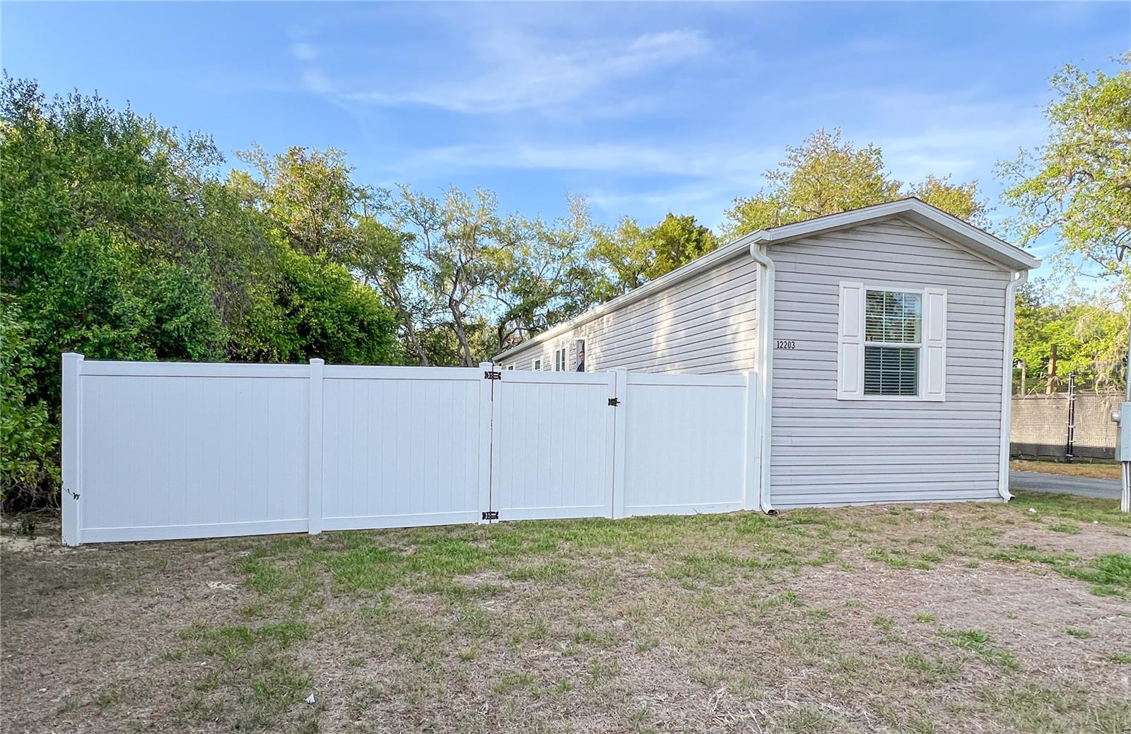 Image 21 of 22 For 12203 Lantana Avenue