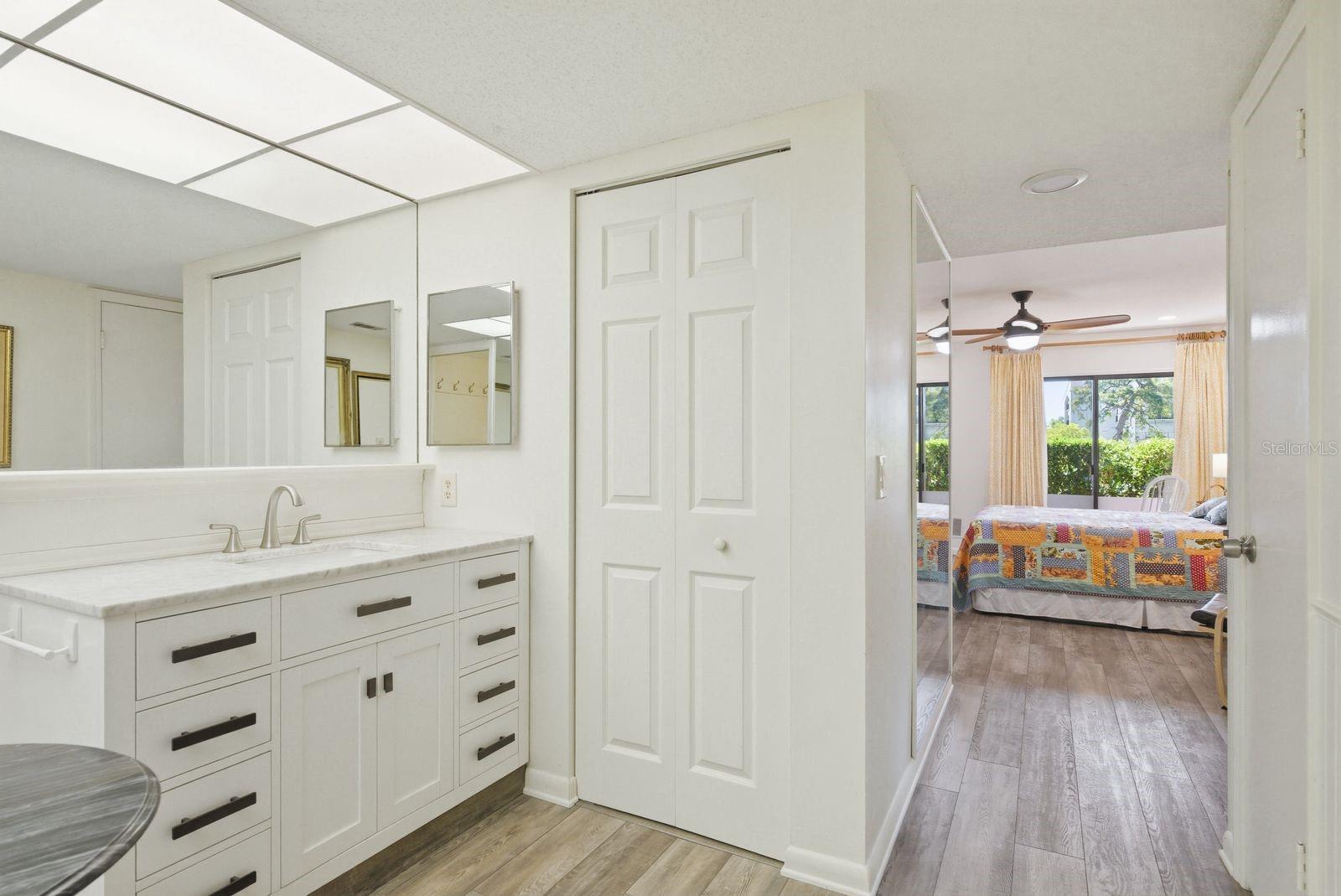 Image 19 of 58 For 302 Mariner Drive 302