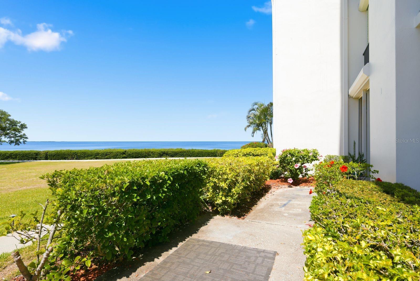 Image 27 of 58 For 302 Mariner Drive 302