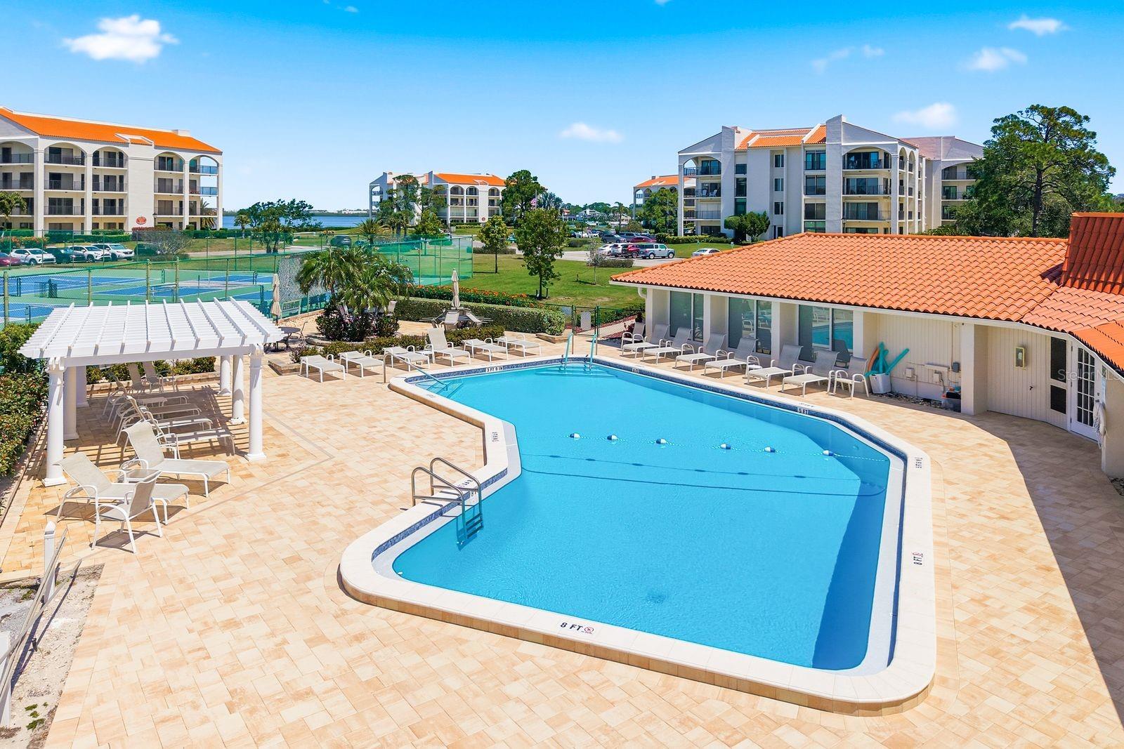 Image 35 of 58 For 302 Mariner Drive 302