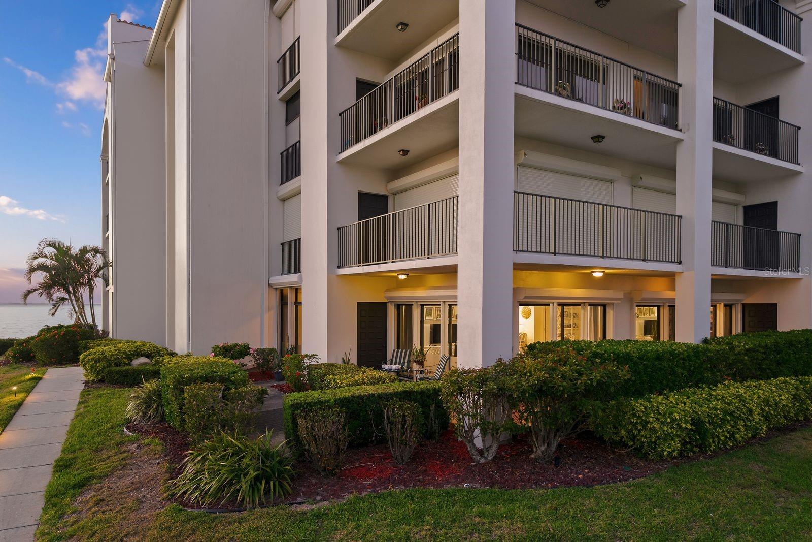 Image 40 of 58 For 302 Mariner Drive 302