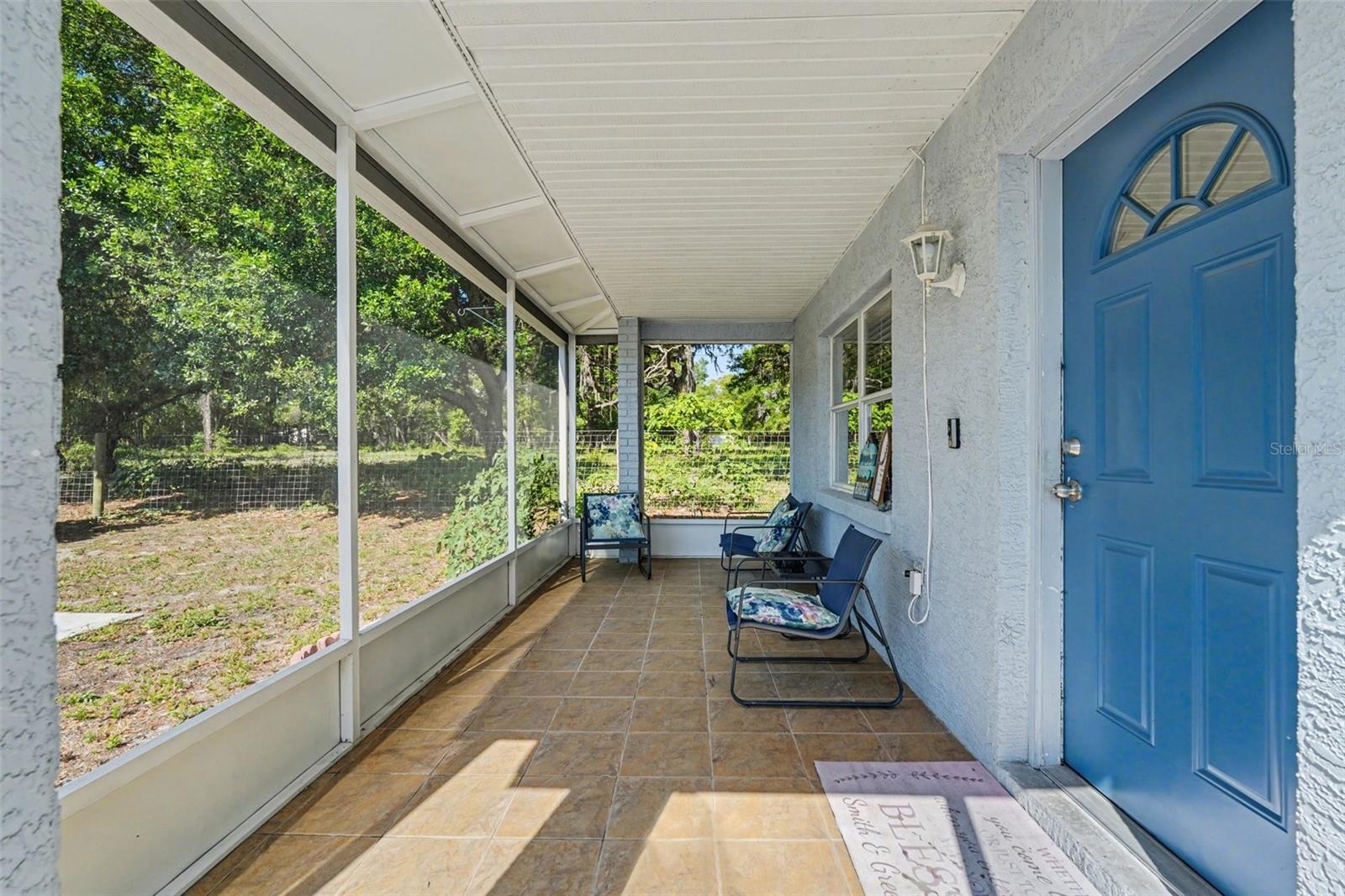 Image 4 of 29 For 4745 Silver Circle