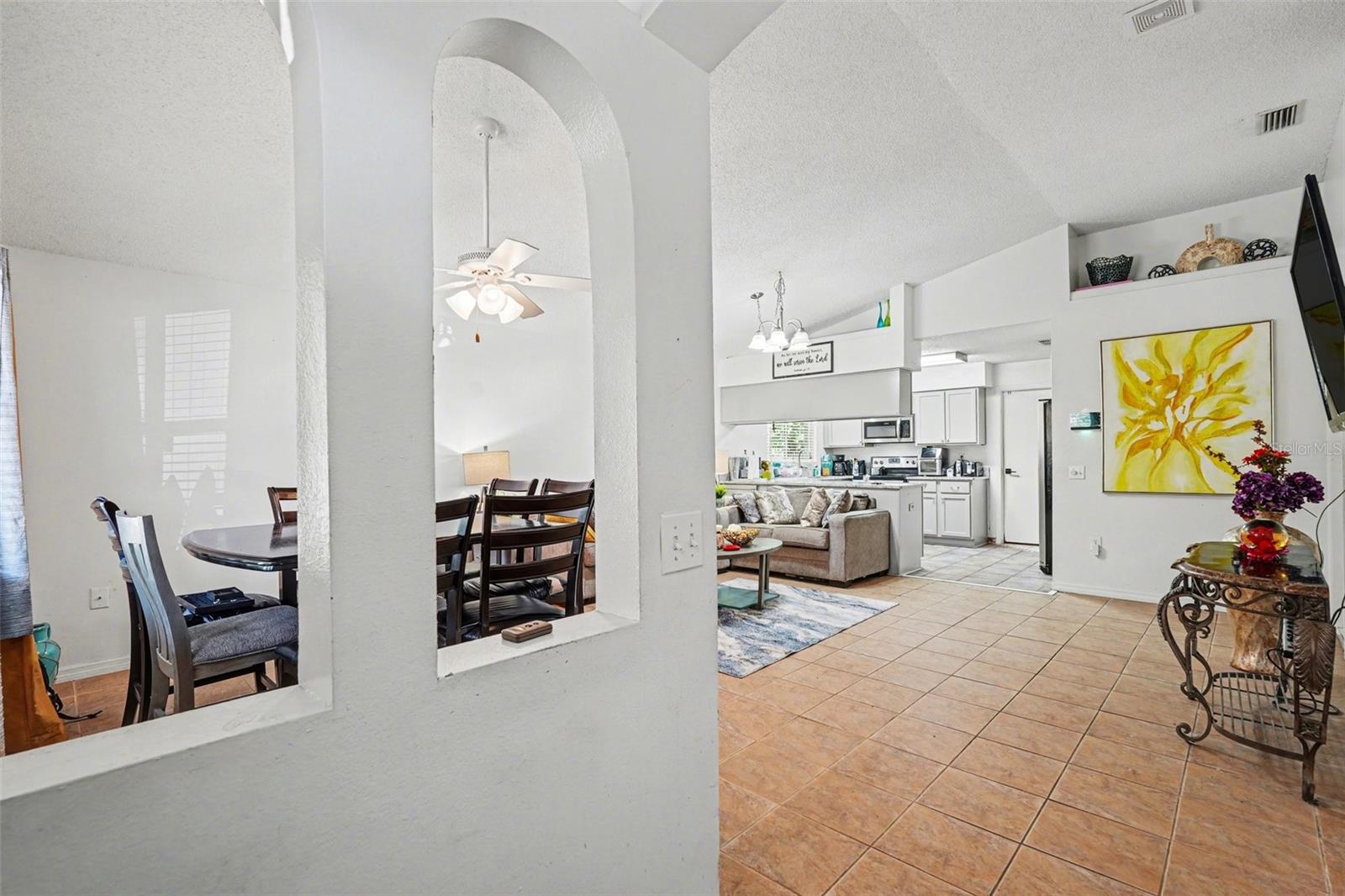 Image 9 of 29 For 4745 Silver Circle