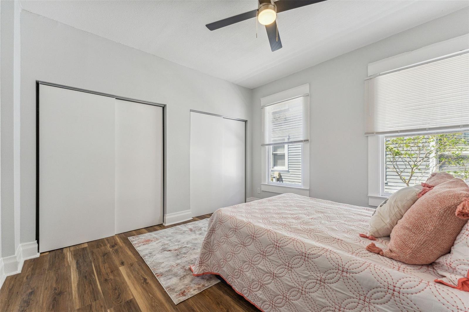 Image 15 of 51 For 307 Newport #1-2 Avenue