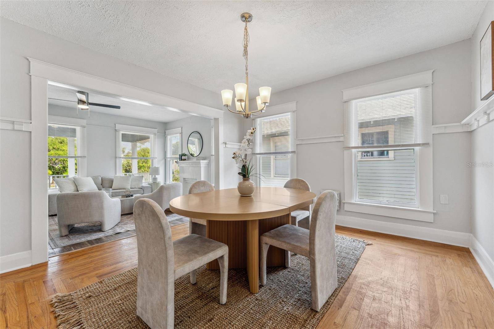 Image 24 of 51 For 307 Newport #1-2 Avenue