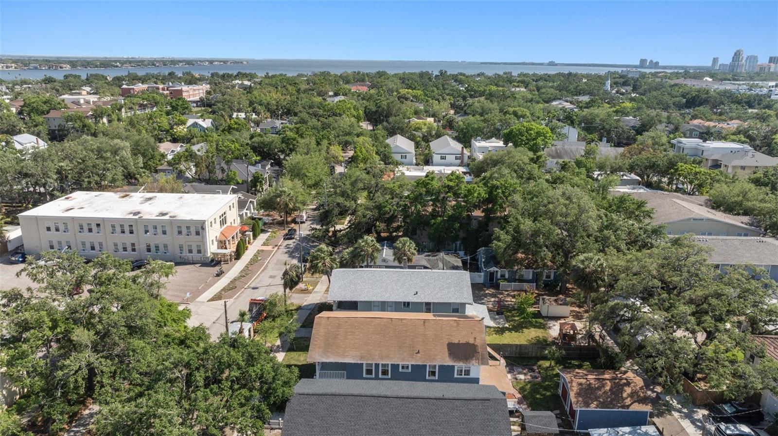 Image 43 of 51 For 307 Newport #1-2 Avenue