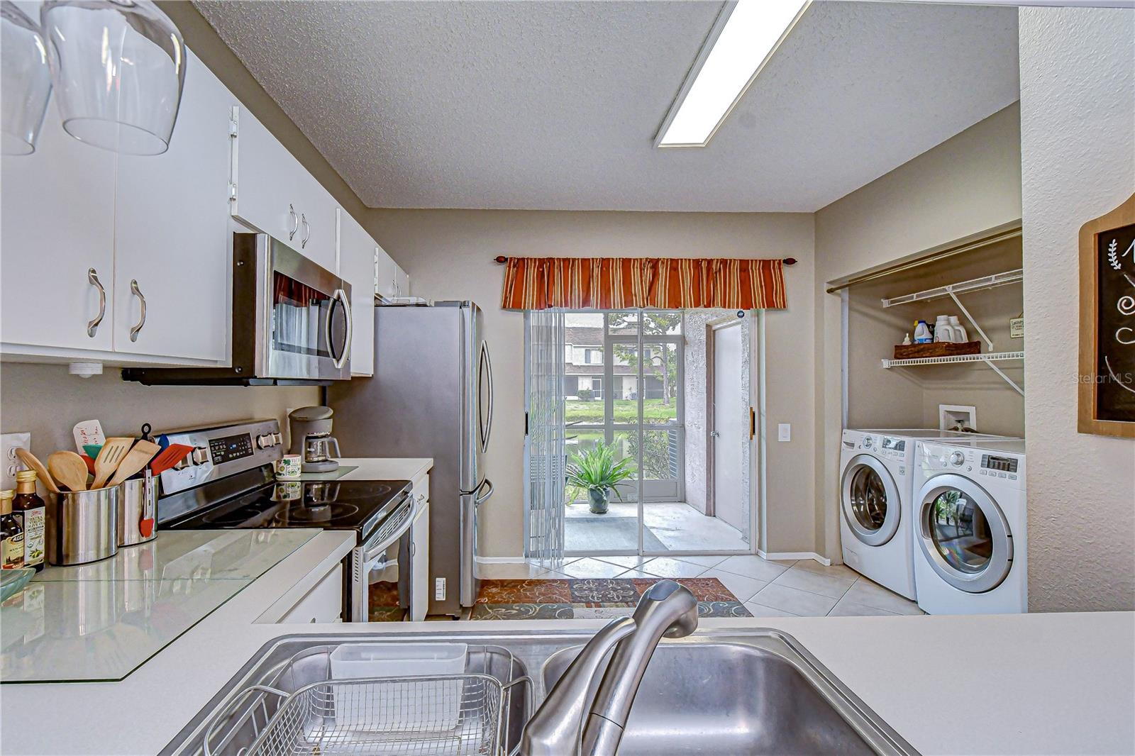 Image 13 of 38 For 6335 Bayside Key Drive