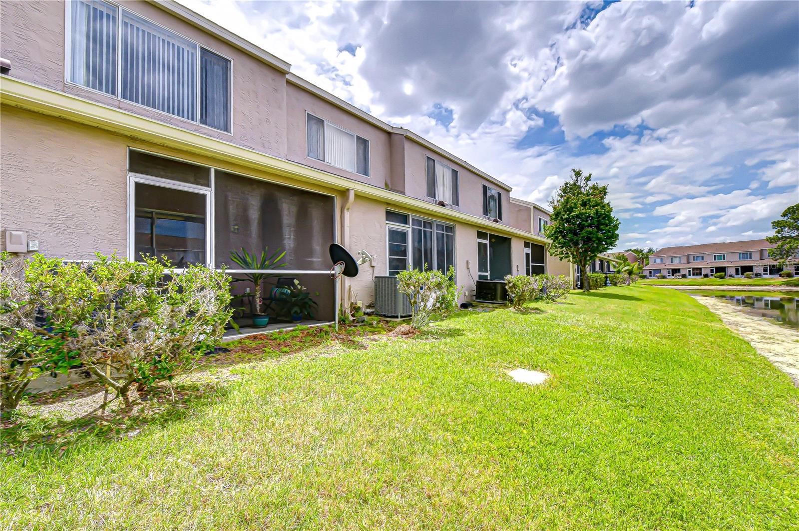 Image 29 of 38 For 6335 Bayside Key Drive