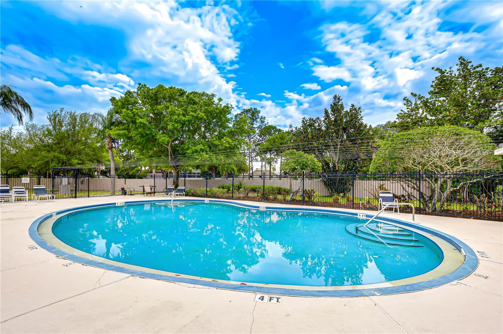 Image 34 of 38 For 6335 Bayside Key Drive