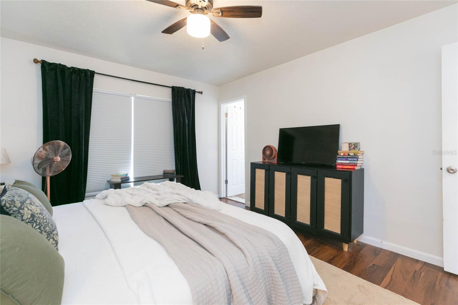 Image 12 of 25 For 1612 Berkshire Drive