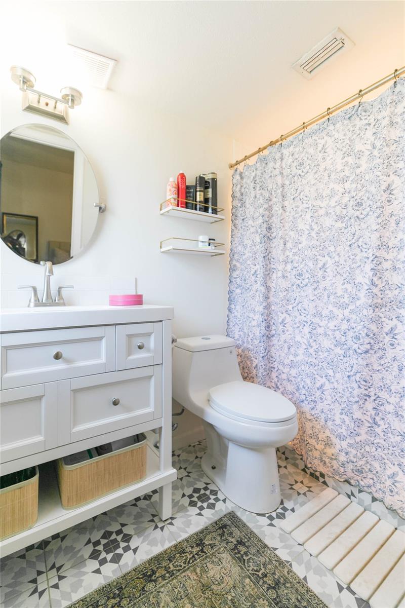 Image 13 of 25 For 1612 Berkshire Drive