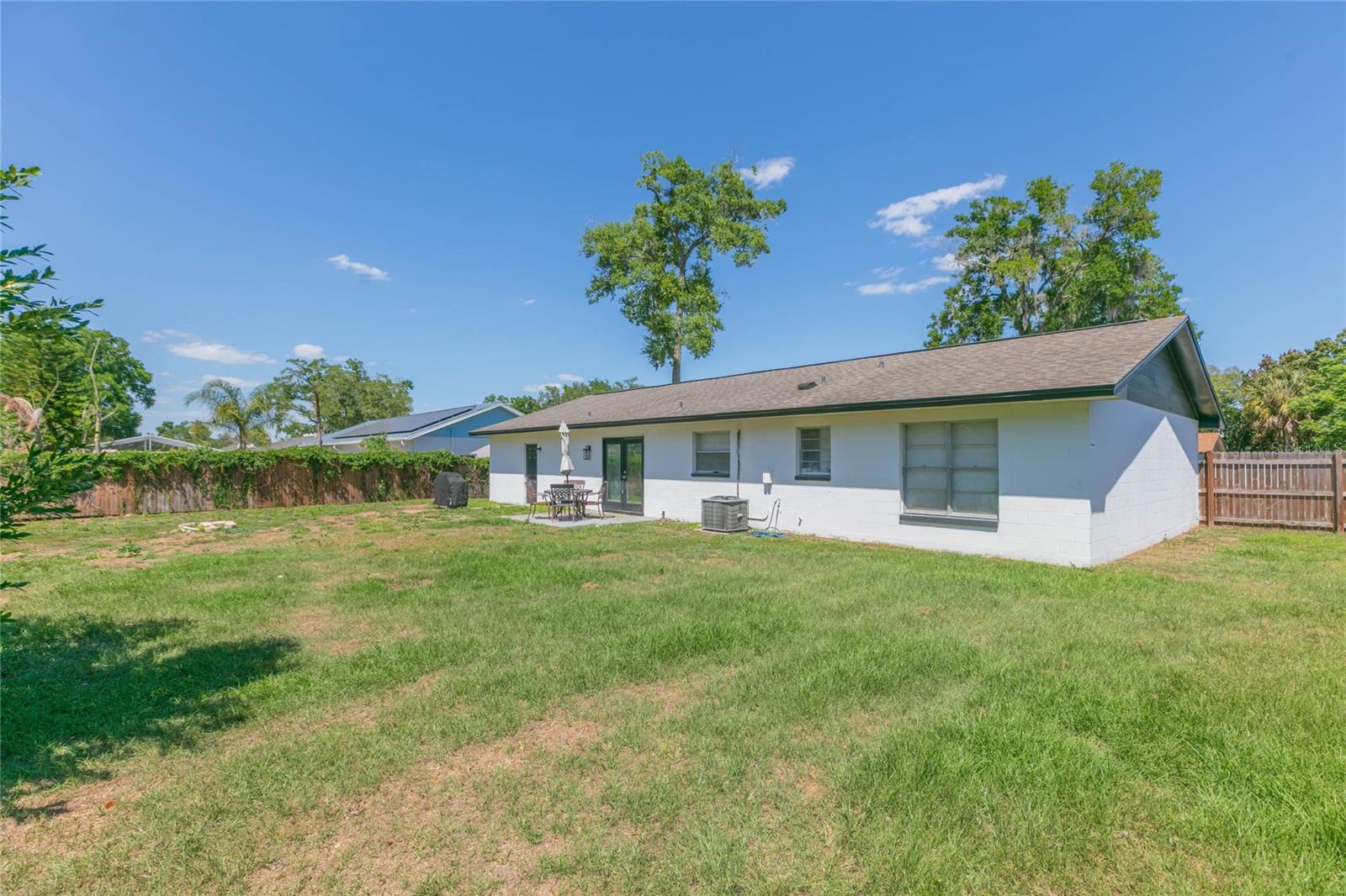 Image 21 of 25 For 1612 Berkshire Drive