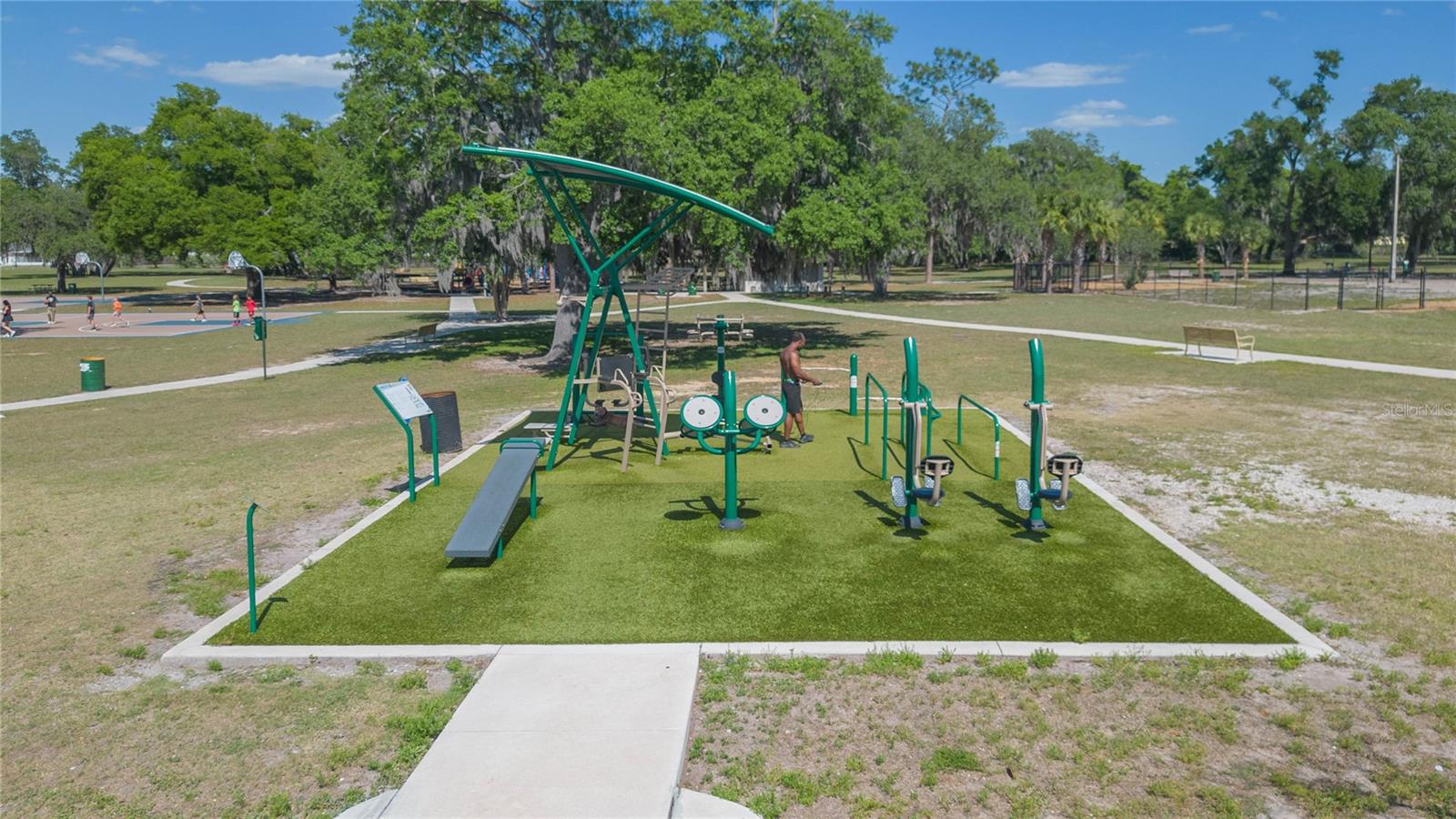 Image 24 of 25 For 1612 Berkshire Drive