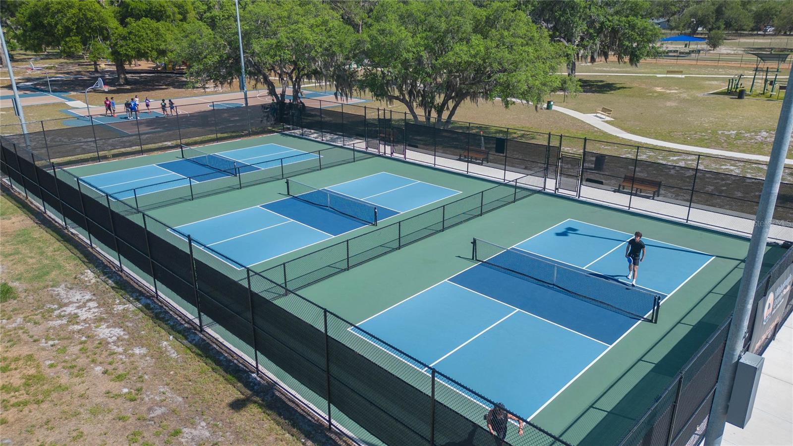 Image 25 of 25 For 1612 Berkshire Drive