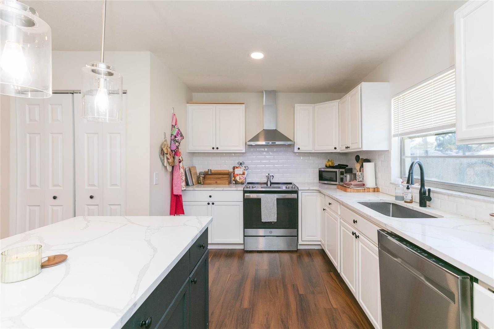 Image 8 of 25 For 1612 Berkshire Drive