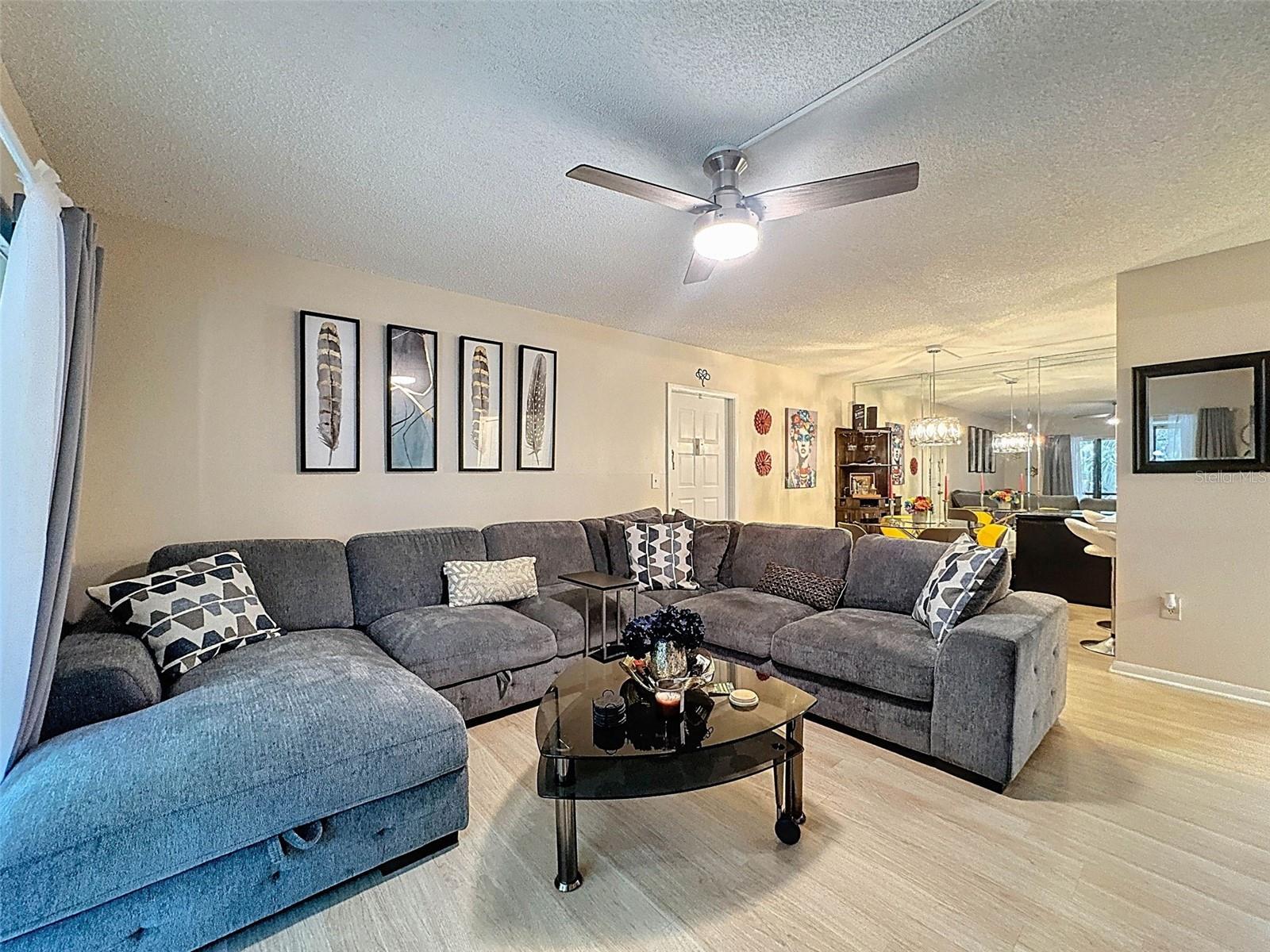 Image 5 of 19 For 3188 Lake Pine Way S B1