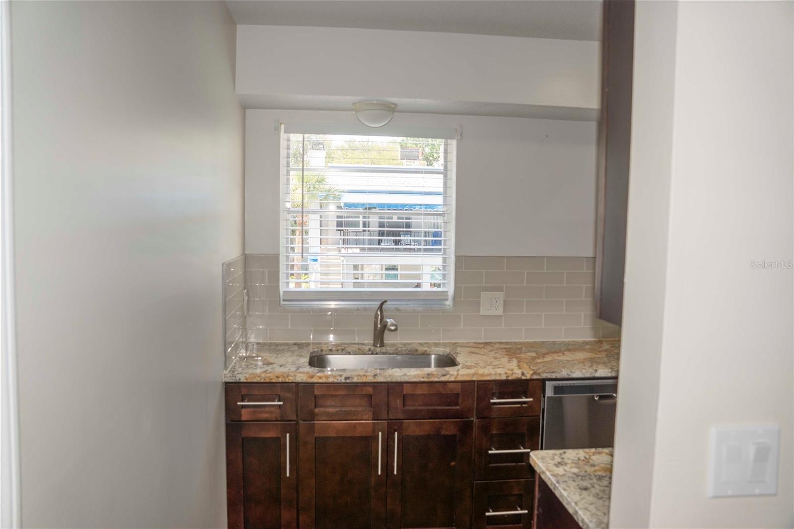 Image 10 of 22 For 6940 A Sunset Drive S 2d