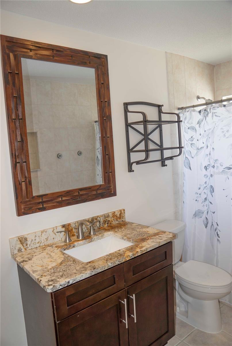 Image 11 of 22 For 6940 A Sunset Drive S 2d