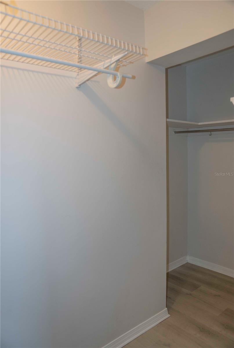 Image 18 of 22 For 6940 A Sunset Drive S 2d