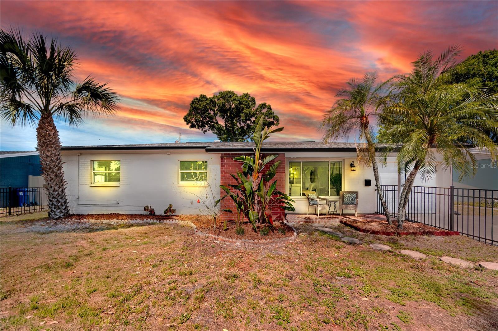 Details for 6482 20th Street N, ST PETERSBURG, FL 33702