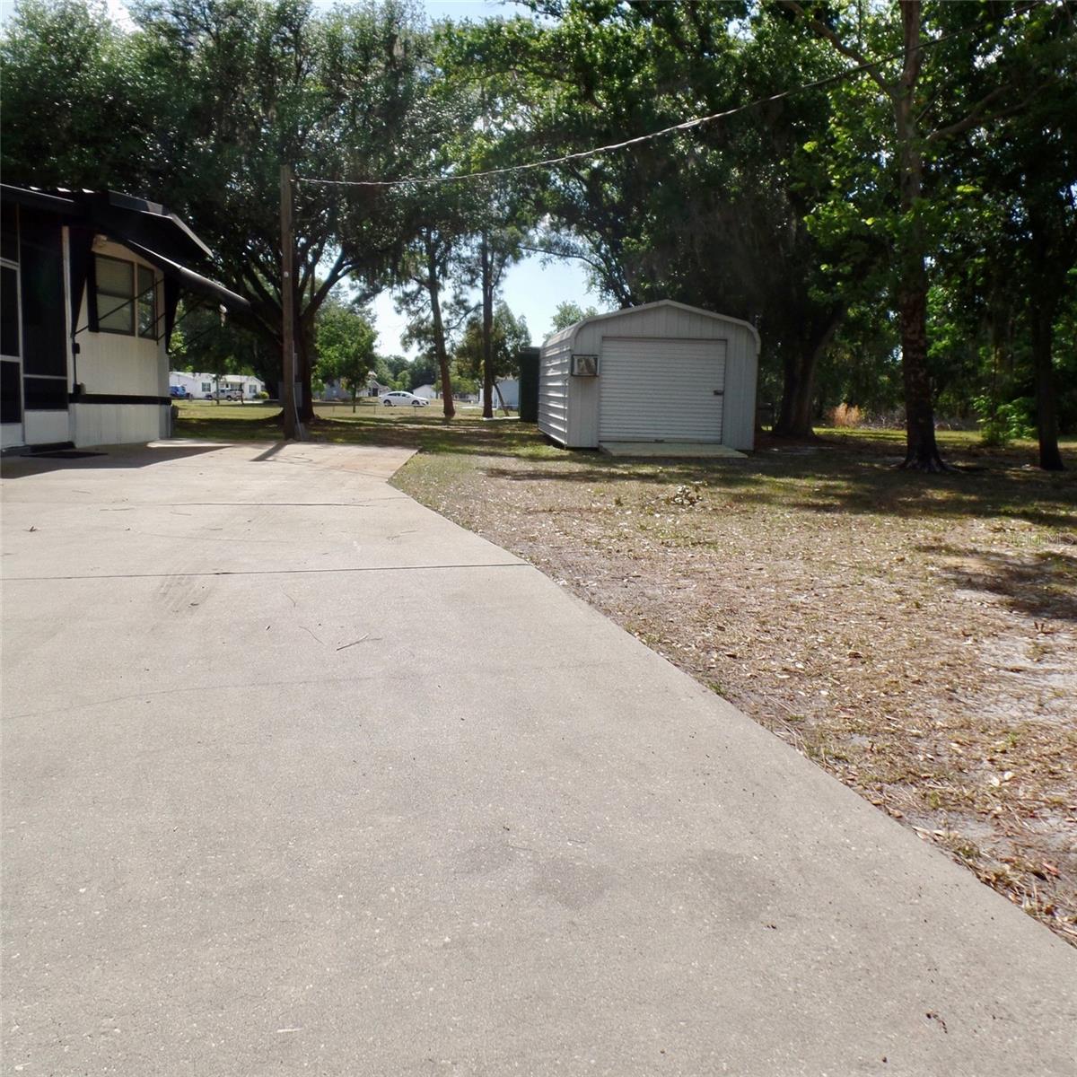 Image 31 of 43 For 4637 Fox Ridge Boulevard