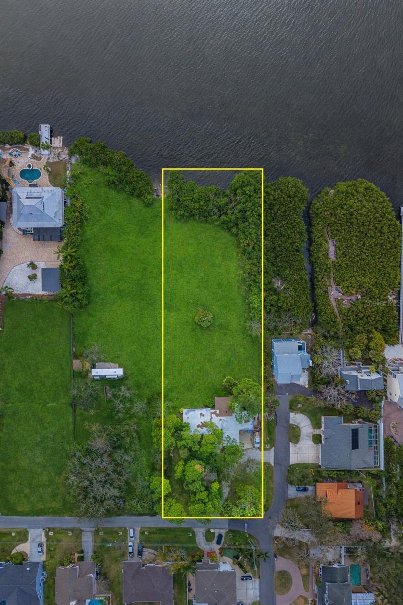 Image 2 of 7 For 13798 74th Avenue