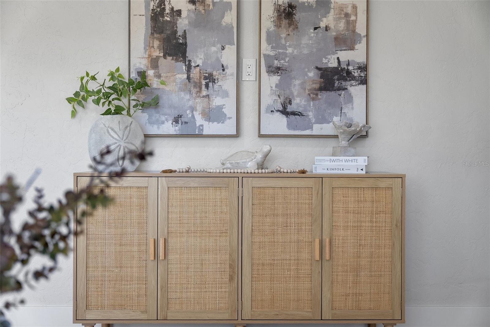 Listing photo id 23 for 4568 40th Street S