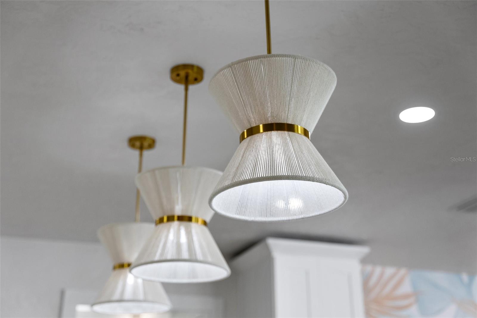 Listing photo id 55 for 4568 40th Street S