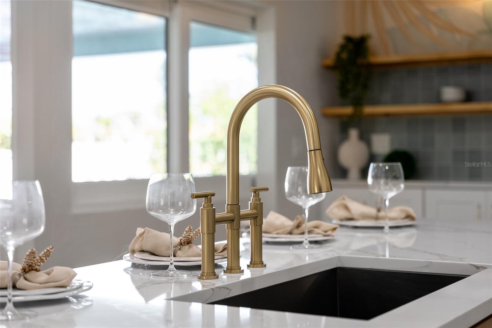 Listing photo id 56 for 4568 40th Street S