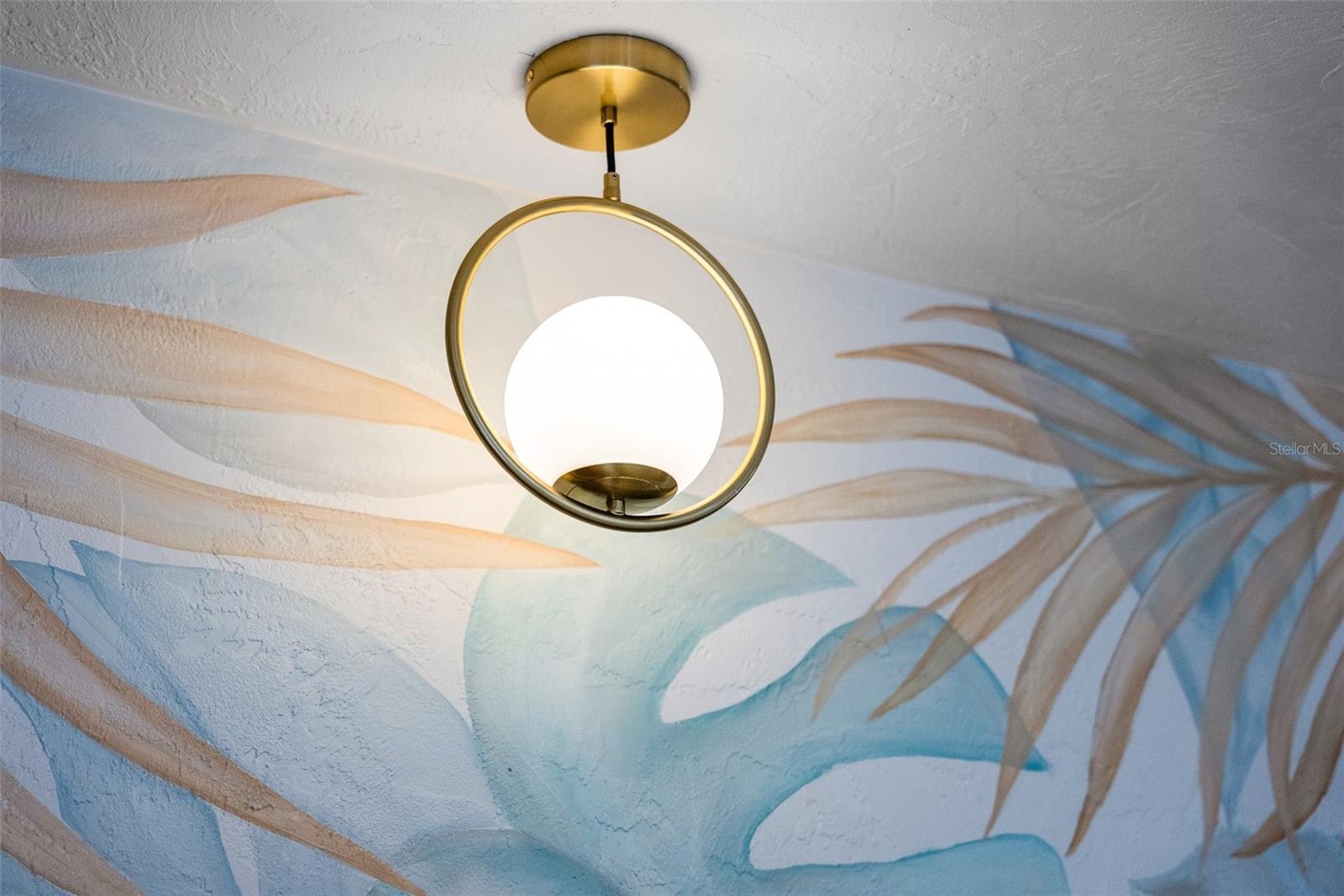 Listing photo id 61 for 4568 40th Street S