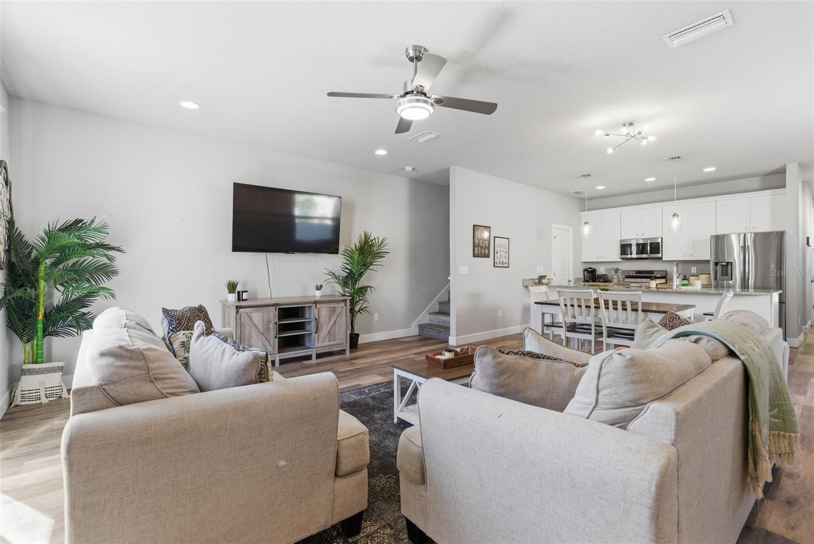 Image 13 of 27 For 3902 Everett Street 1