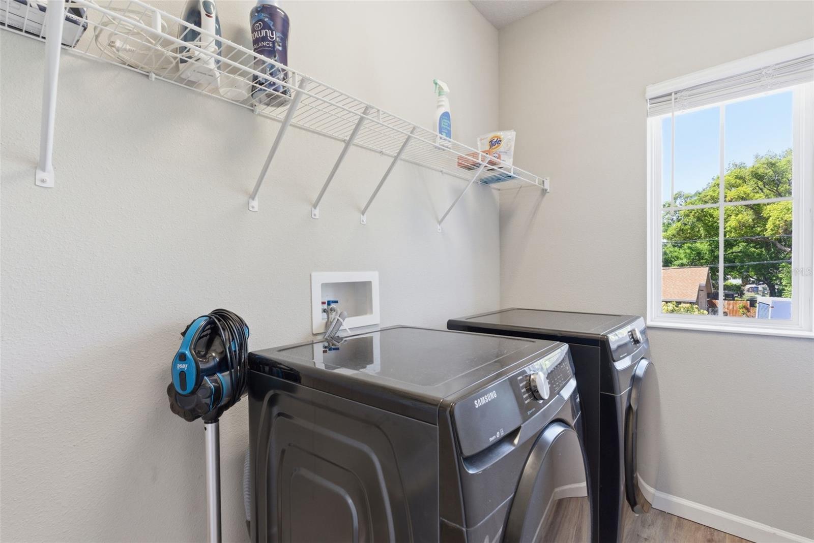 Image 24 of 27 For 3902 Everett Street 1