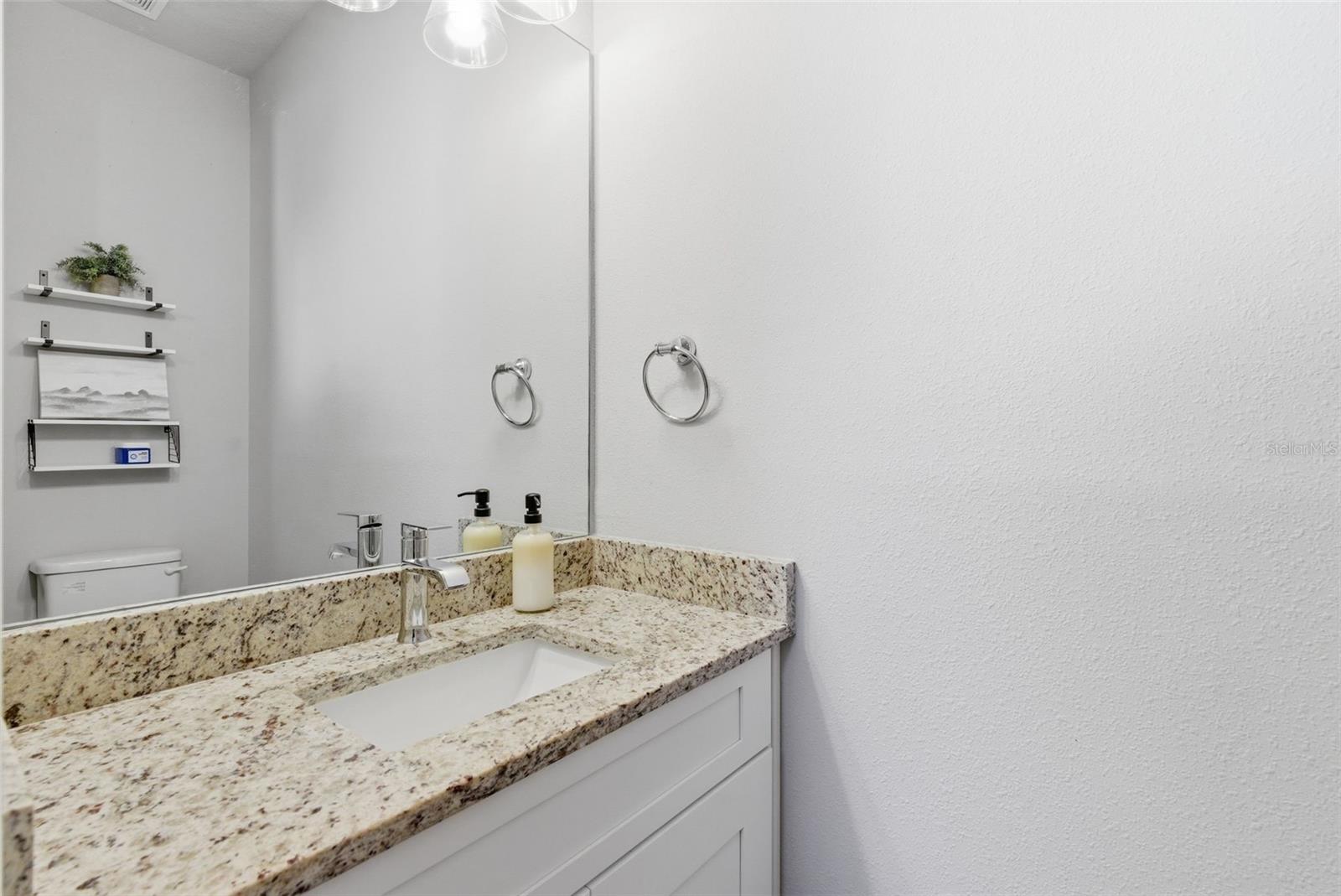 Image 25 of 27 For 3902 Everett Street 1