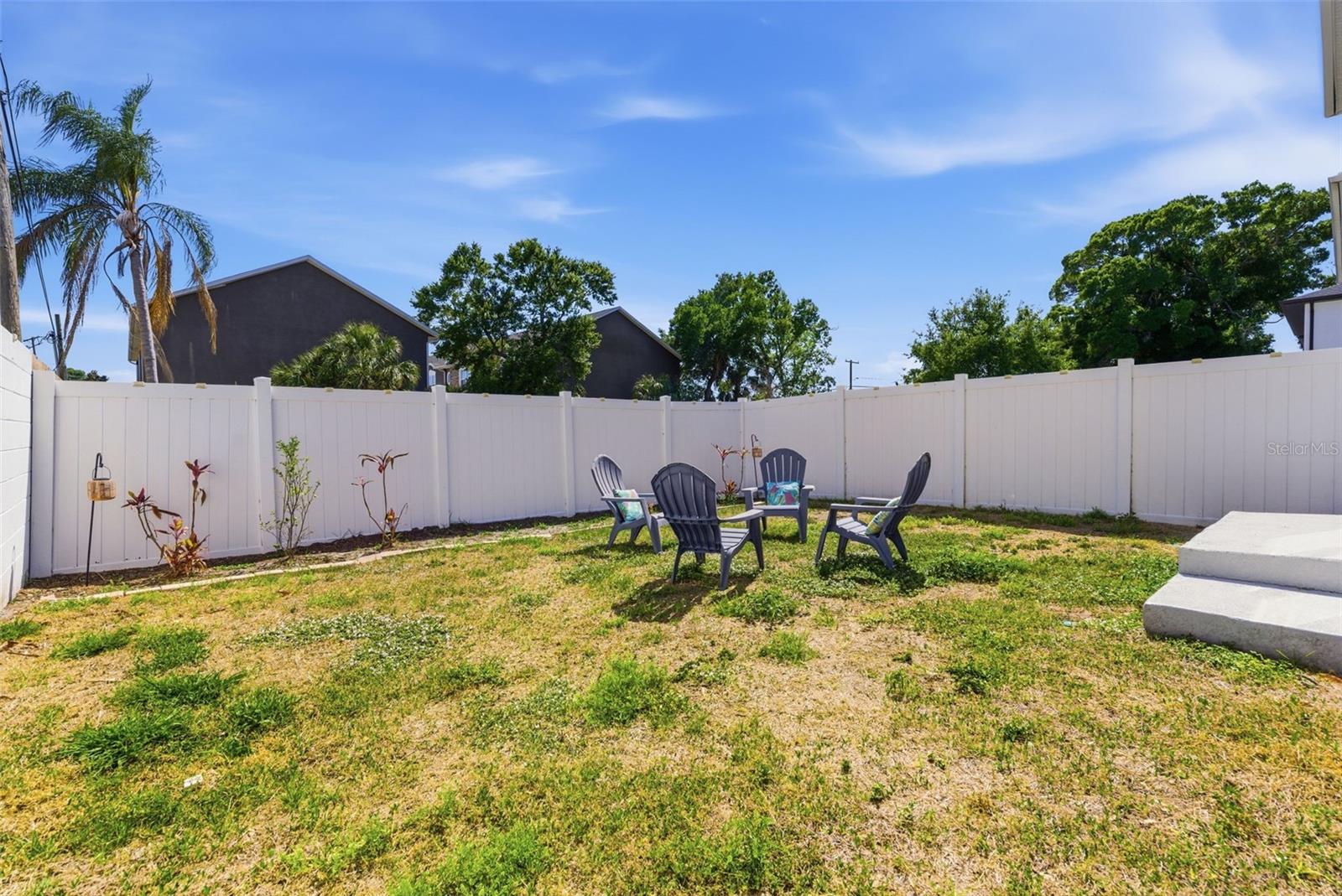 Image 26 of 27 For 3902 Everett Street 1