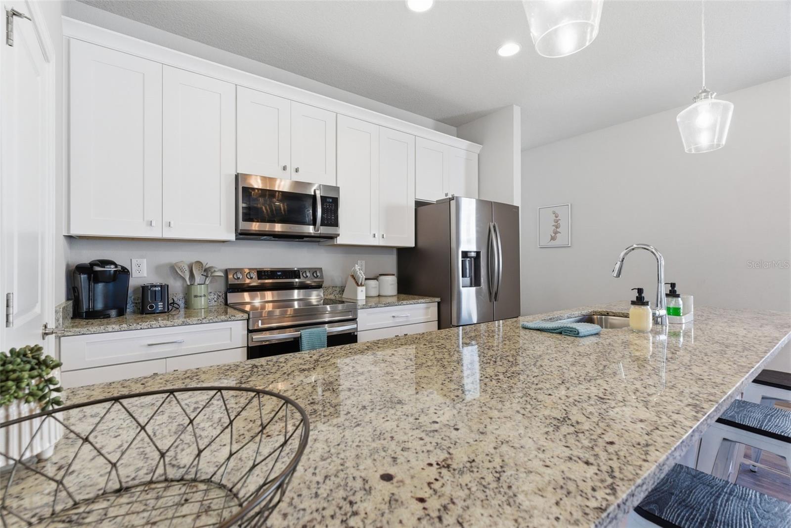 Image 8 of 27 For 3902 Everett Street 1