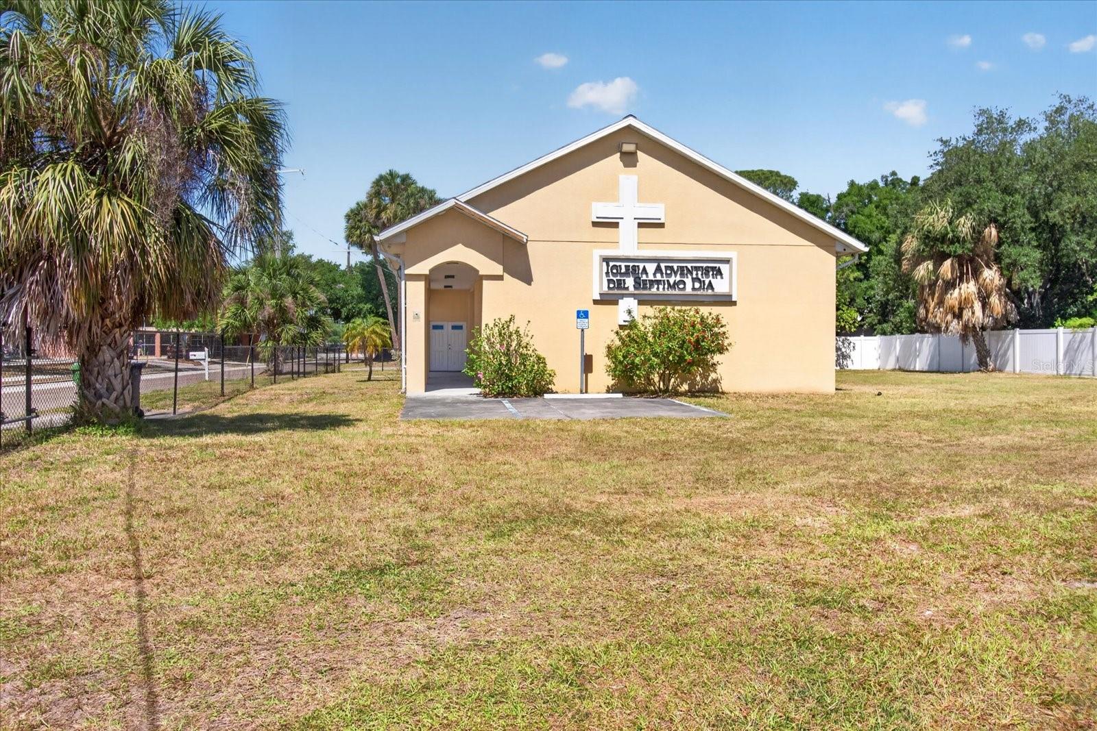 Image 17 of 25 For 2018 Grant Street