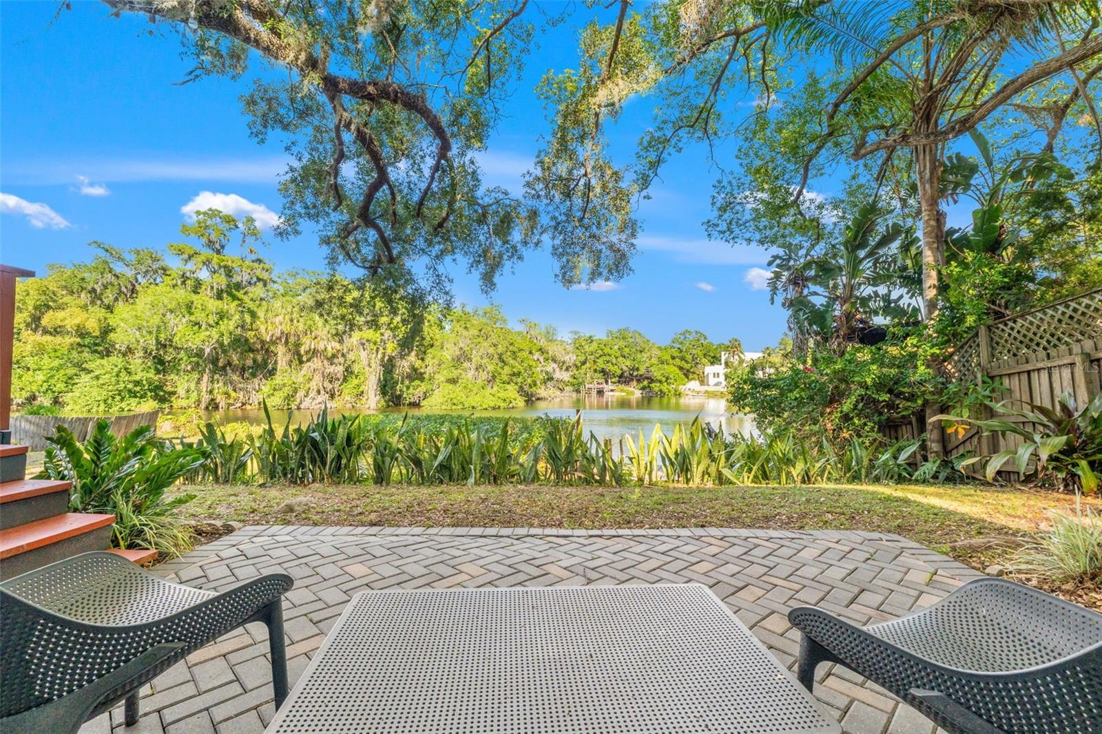 Image 43 of 67 For 1502 Park Circle