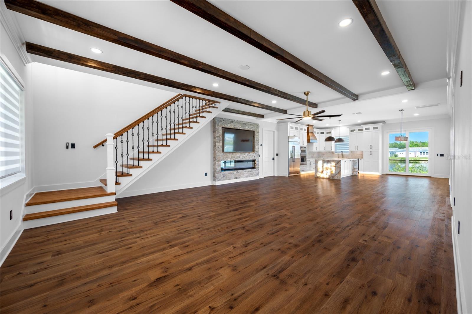 Image 19 of 100 For 3426 Channelside Court