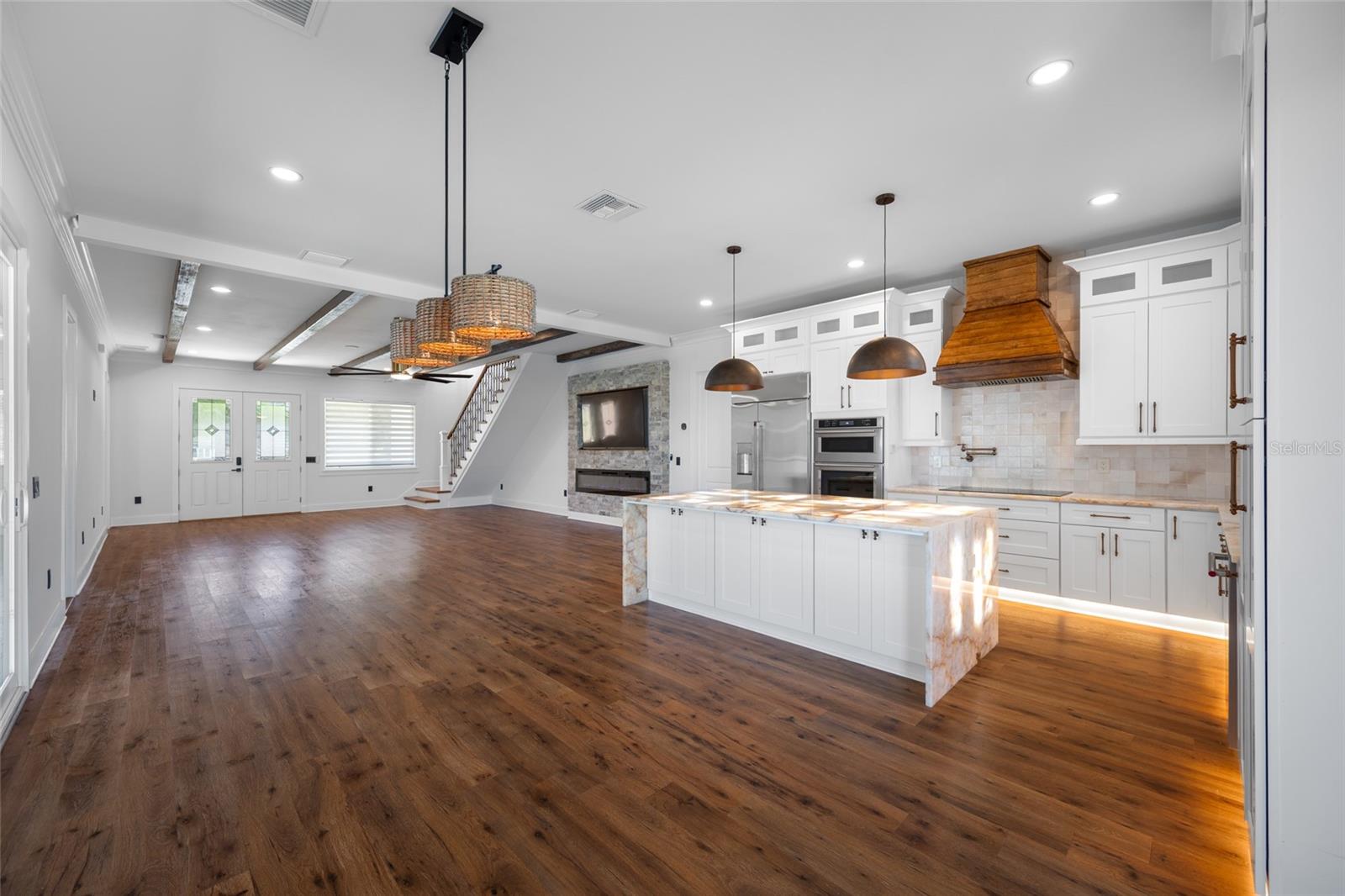 Image 35 of 100 For 3426 Channelside Court