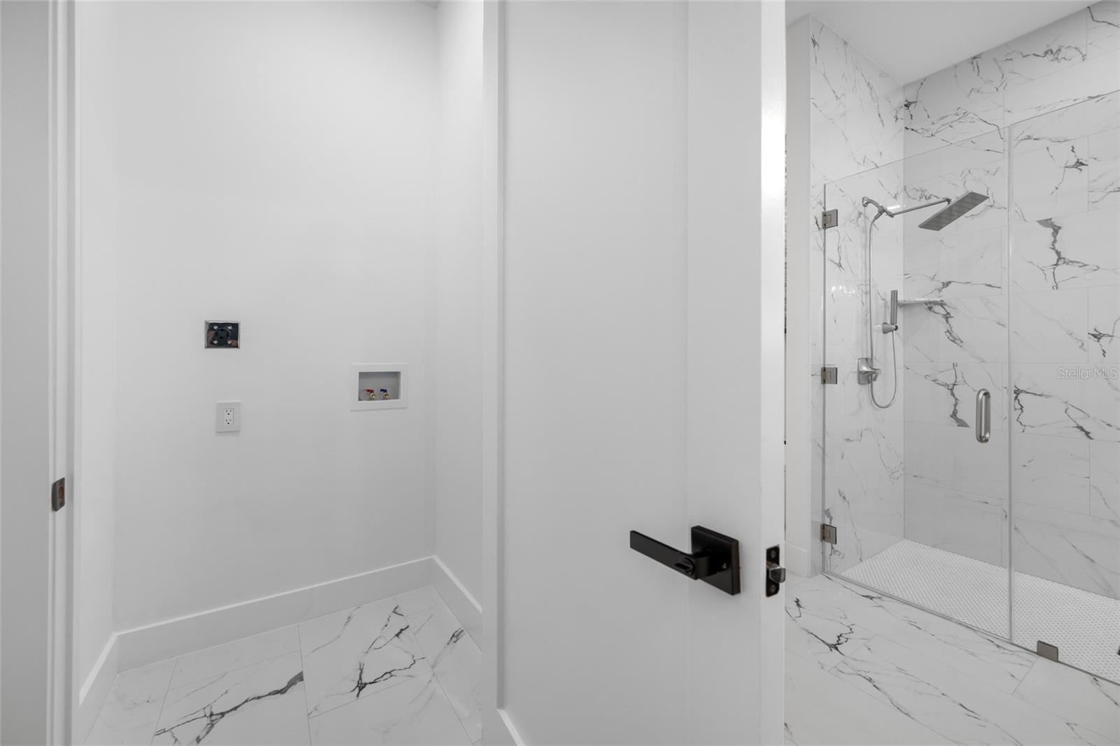 Image 45 of 100 For 3426 Channelside Court